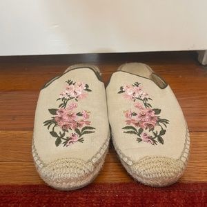 Anne Taylor Woven Canvas Shoe